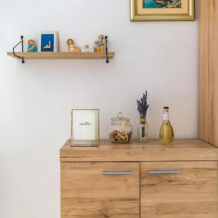 Nautica Apartament *