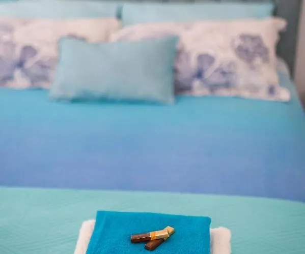 Nautica * Σίμπενικ